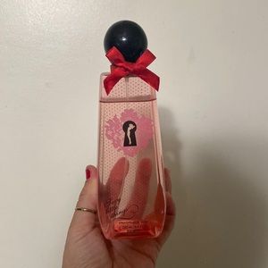 Victoria’s Secret Sexy Little Things perfume mist